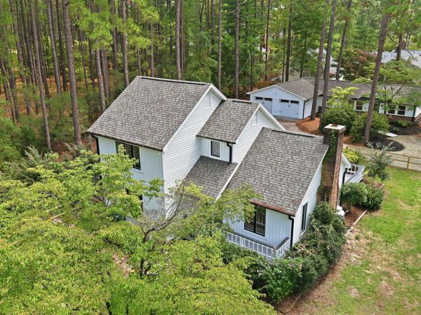 611 Sun Road , Aberdeen, NC 28315