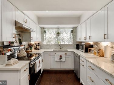 12003 GOLF RIDGE COURT, Unit 202, FAIRFAX, VA 22033