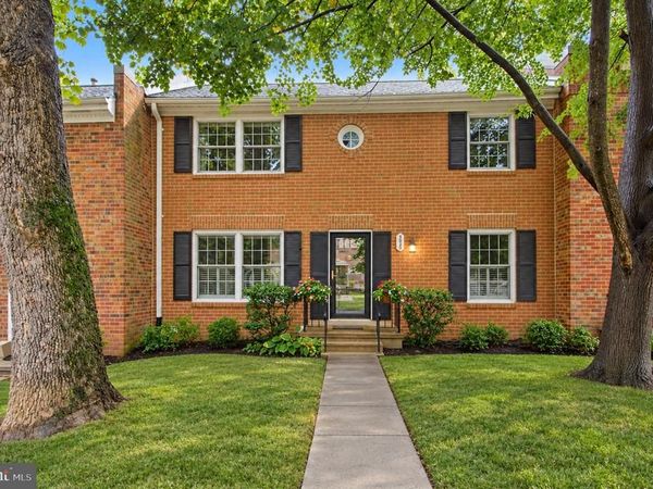 5922 QUEENSTON STREET, SPRINGFIELD, VA 22152