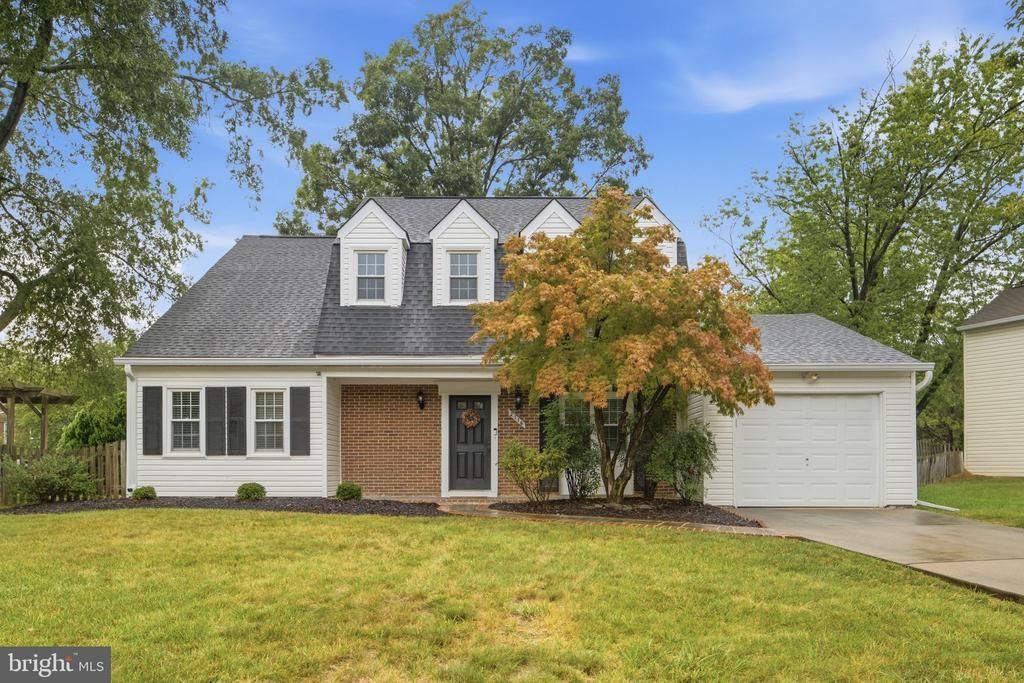 2116 Maleady Drive, Herndon, VA 20170 Main Photo