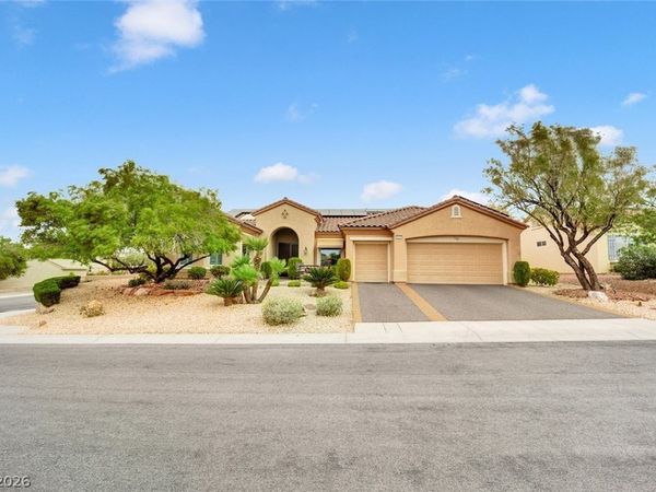 2910 Maffie Street , Henderson, NV 89052