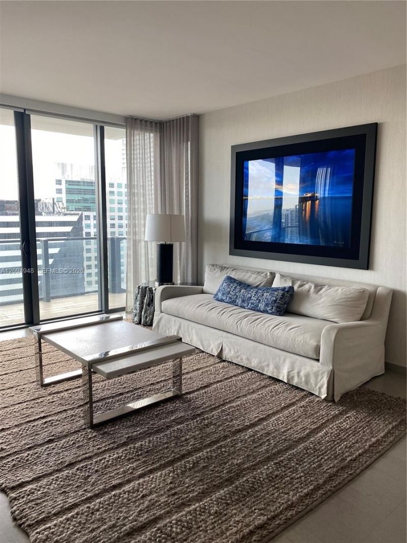 88 SW 7th St, Unit 1904, Miami, FL 33130 Photo