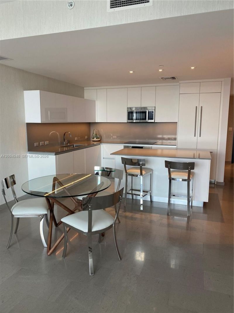 88 SW 7th St, Unit 1904, Miami, FL 33130 Photo
