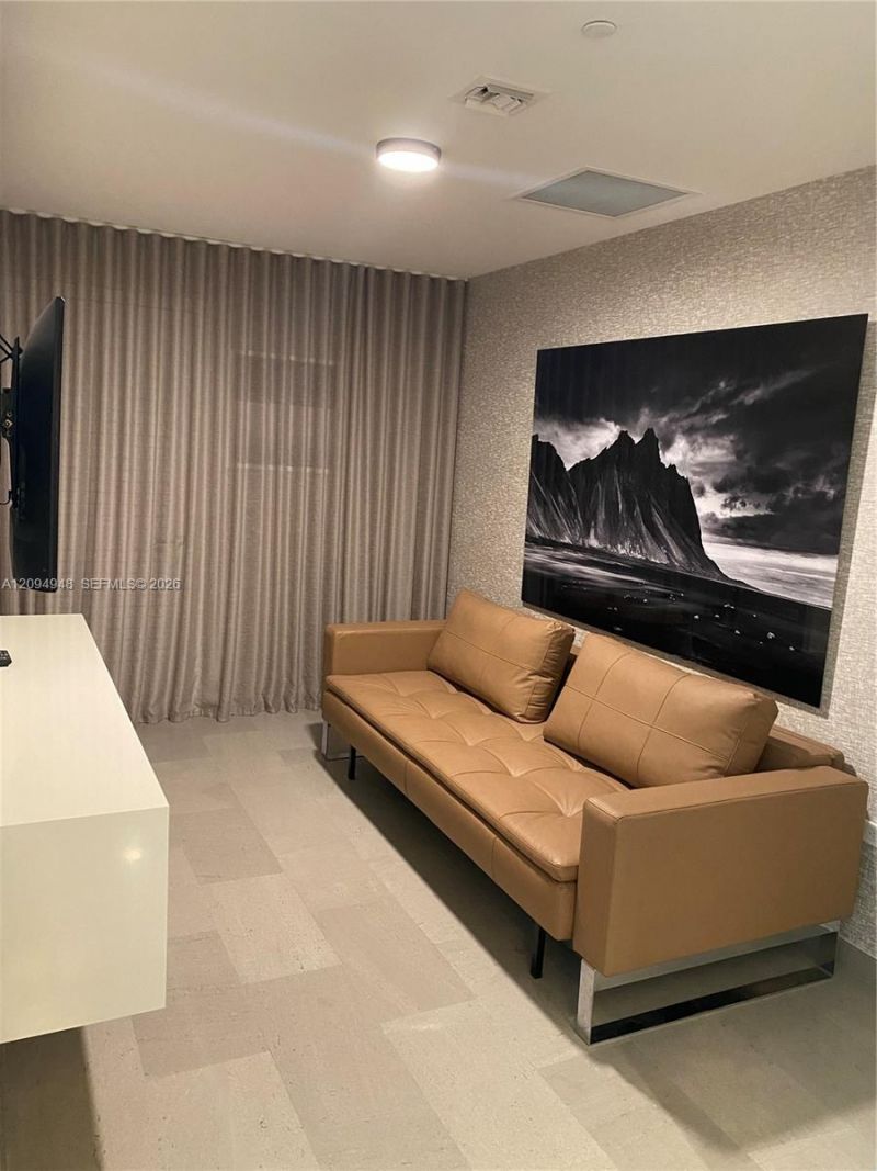 88 SW 7th St, Unit 1904, Miami, FL 33130 Photo
