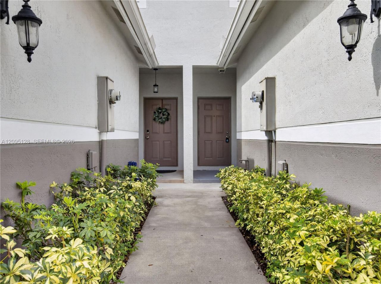 3677 San Simeon Cir , Weston, FL 33331 Photo