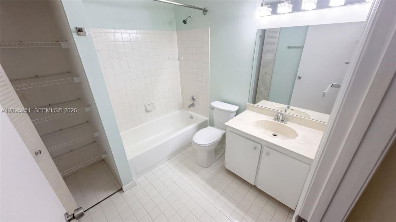 87 Buxton Ln , Boynton Beach, FL 33426 Photo