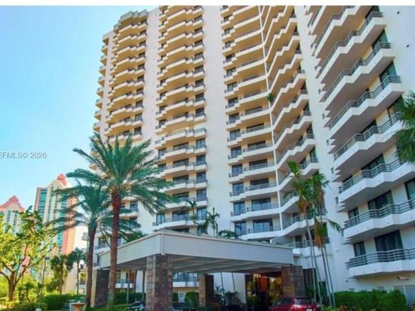 3300 NE 191st St, Unit 606, Aventura, FL 33180