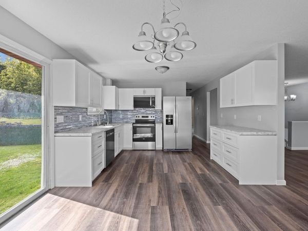 630 3rd Avenue NE, Milaca, MN 56353