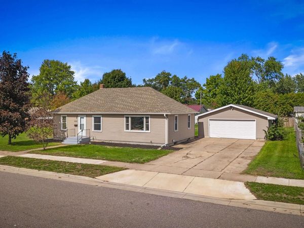 1531 OAK STREET, Wisconsin Rapids, WI 54494