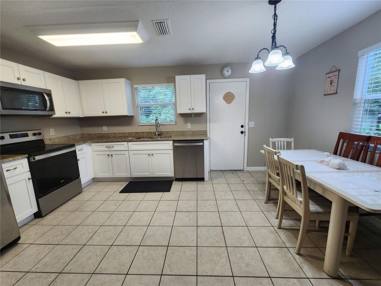 240 Newcomb Street, New Smyrna Beach, FL 32168 Photo