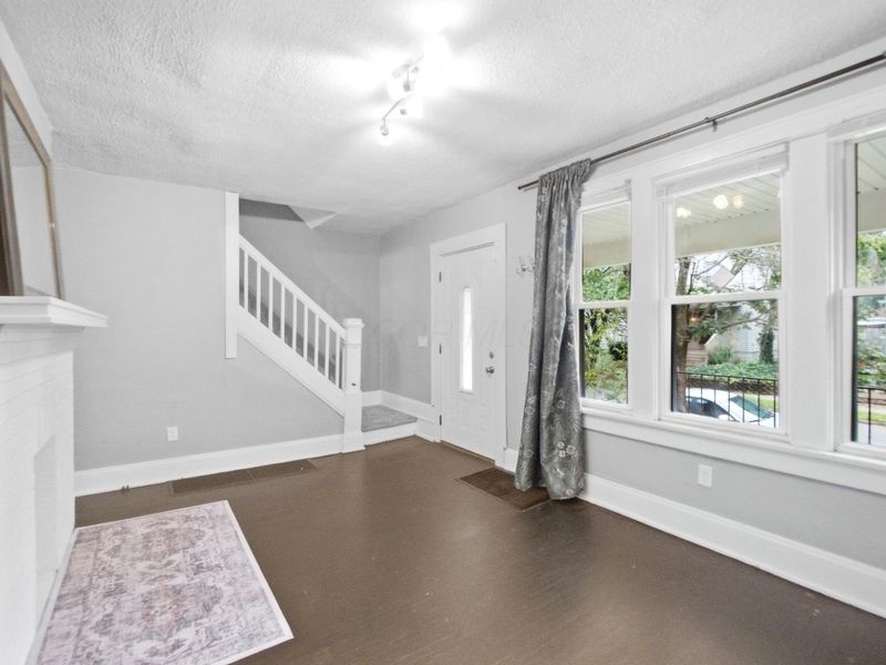 513 E Jenkins Avenue, Columbus, OH 43207 Photo 4