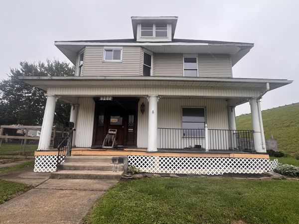 961 Lagonda Avenue, Springfield, OH 45503