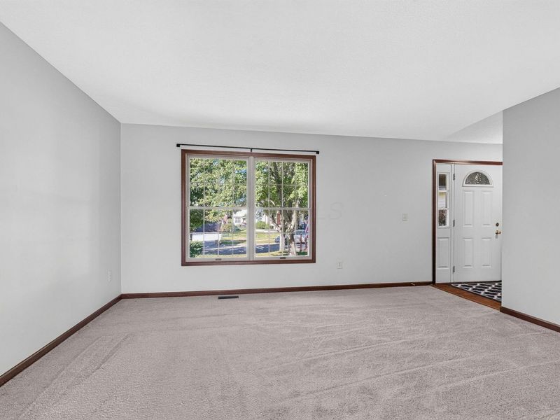 755 Lone Rise Drive E, Marysville, OH 43040 Photo 16