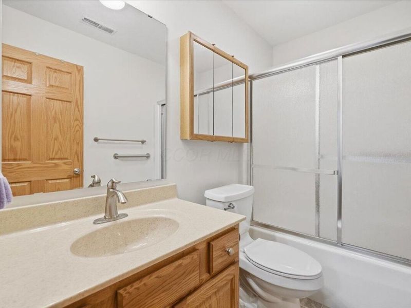 108 Struble Circle , Fredericktown, OH 43019 Photo 19