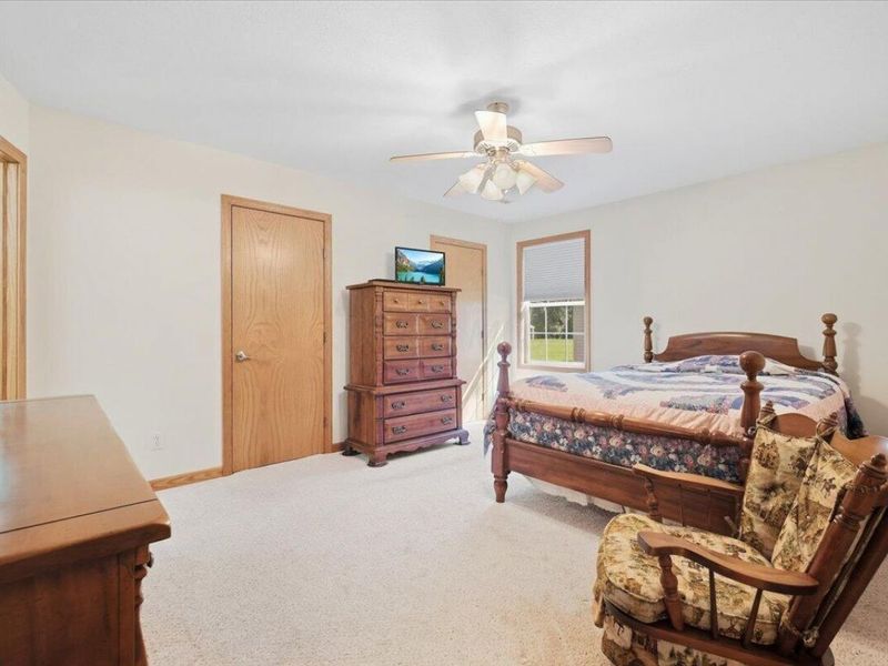 108 Struble Circle , Fredericktown, OH 43019 Photo 21