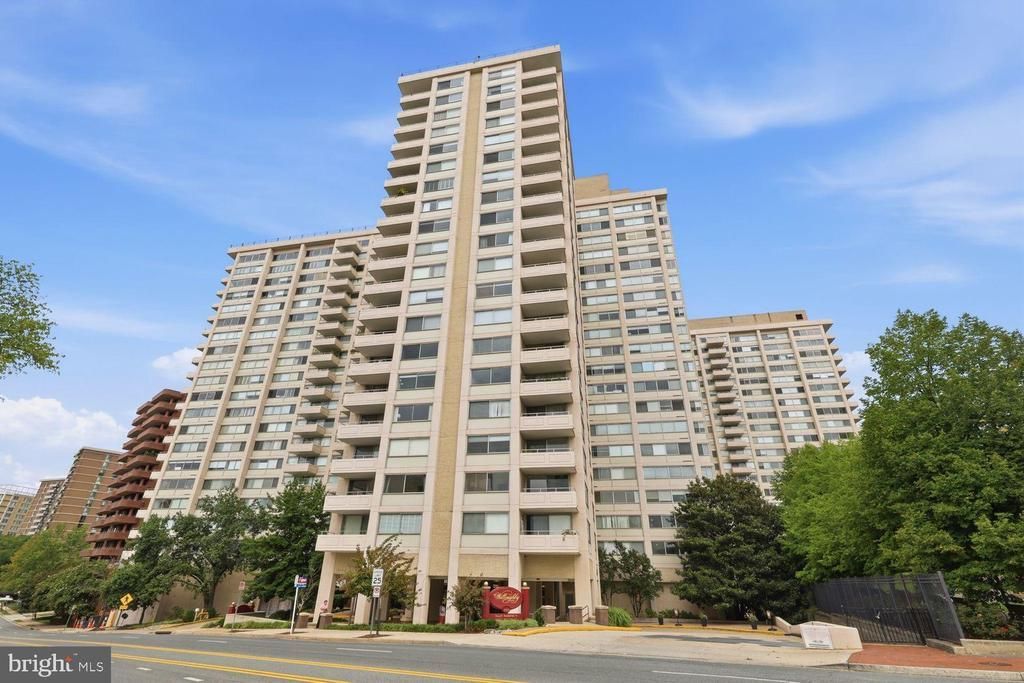 4515 WILLARD AVENUE , CHEVY CHASE, MD 20815