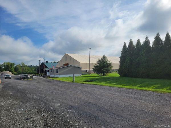 534 Glasco Turnpike, Saugerties, NY 12477
