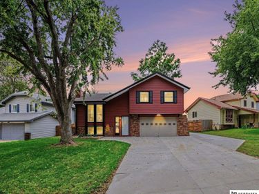 2515 Jack Pine Street, Bellevue, NE 68123
