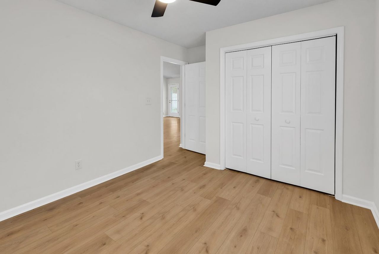 109 Coachman Ln. Photo 36