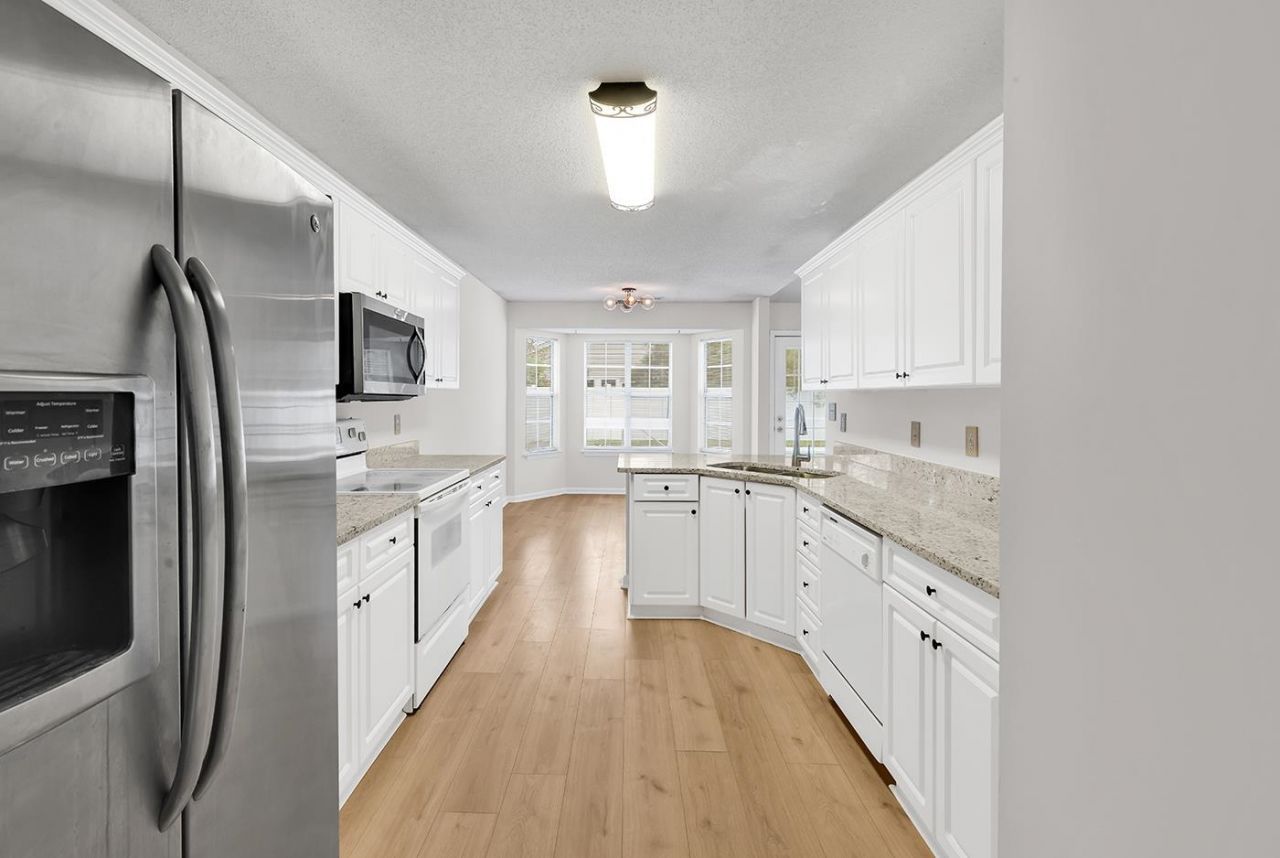 109 Coachman Ln. Photo 9