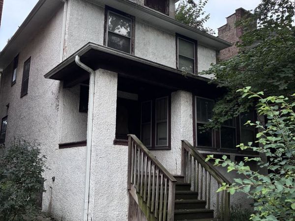 4445 N Whipple Street, Chicago, IL 60625
