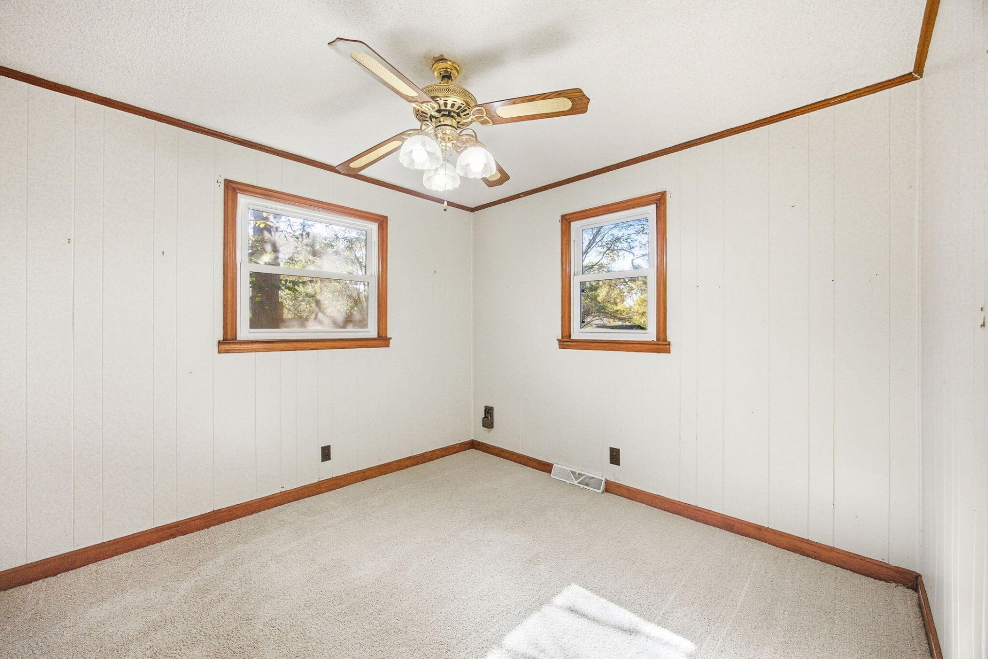 270 Salisberry Road Photo 19