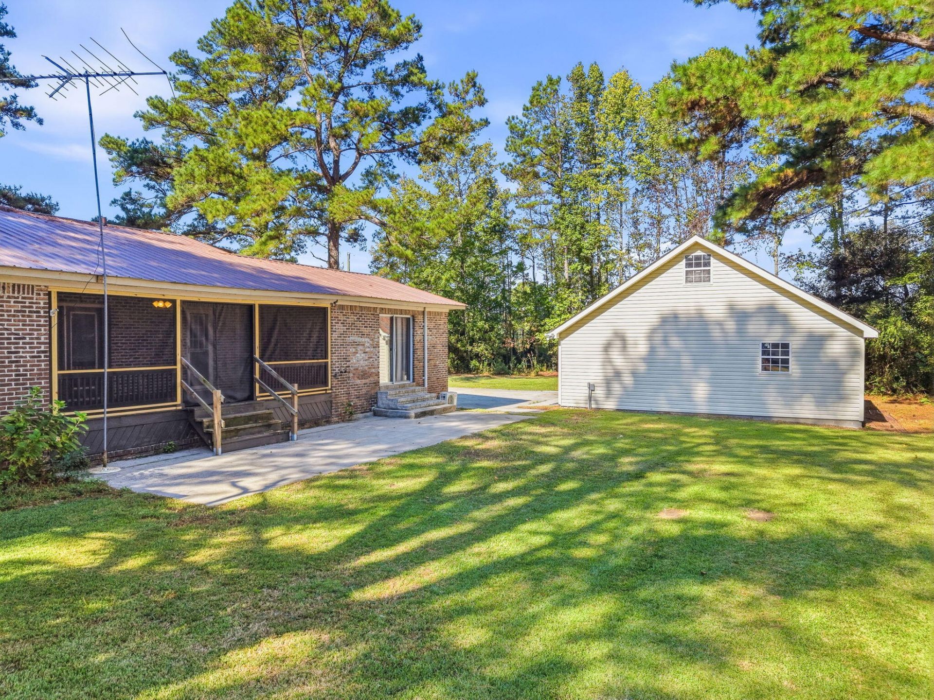 270 Salisberry Road Photo 40