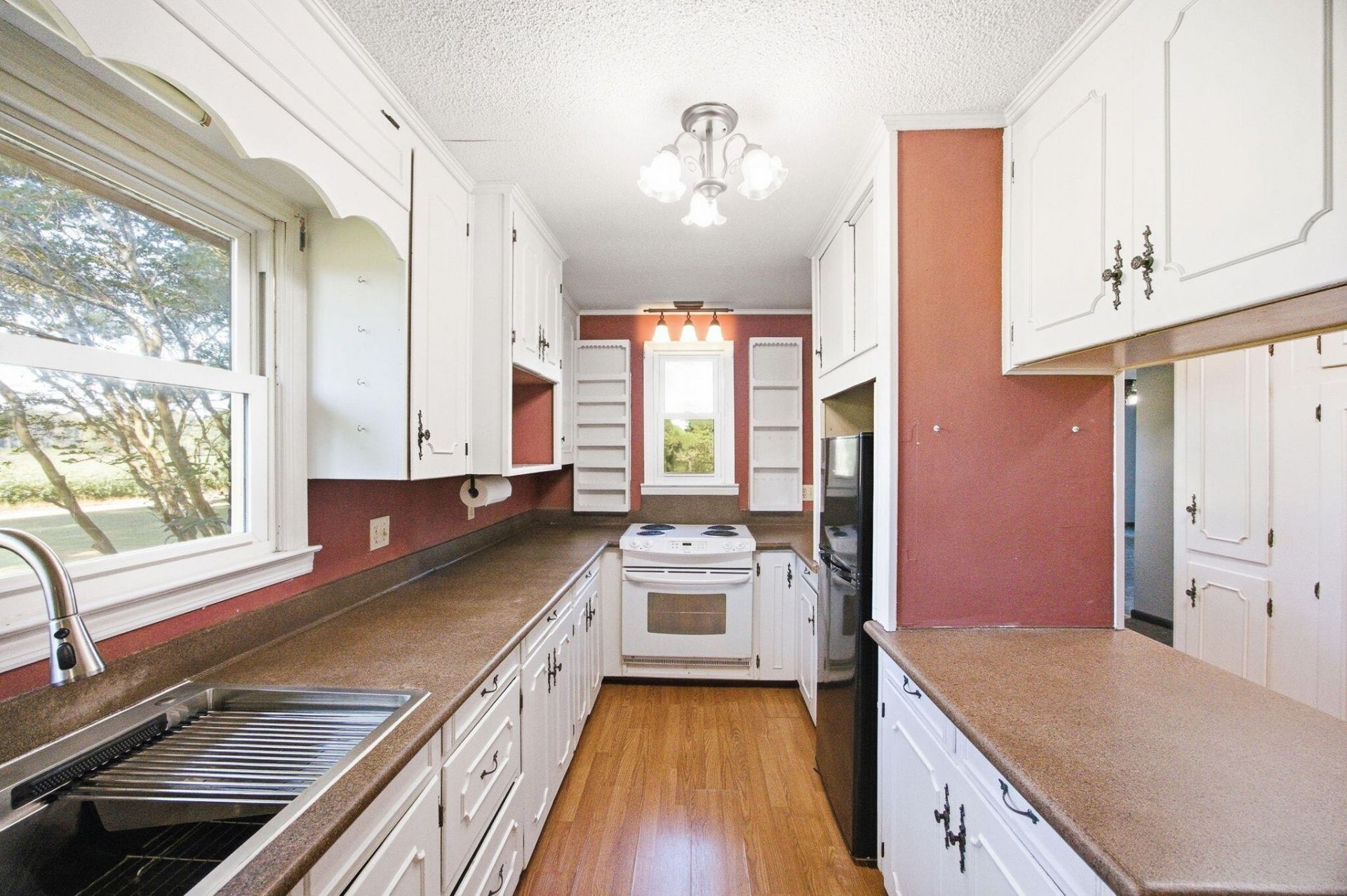 270 Salisberry Road Photo 8