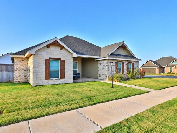 123 Carriage Hills Parkway, Abilene, TX 79602