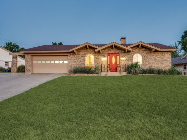 6316 Tosca Drive, Haltom City, TX 76180