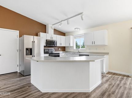 1426 Nightingale Way, Sparks, NV 89441 Photo