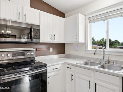 1426 Nightingale Way, Sparks, NV 89441 Photo