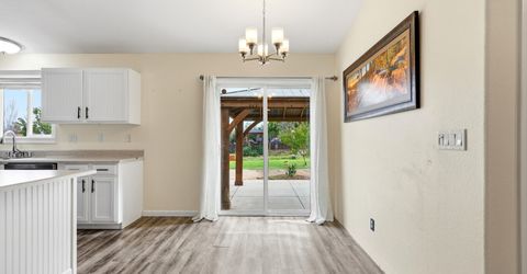 1426 Nightingale Way, Sparks, NV 89441 Photo