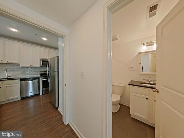 6619 RIDGE AVENUE, Unit 402, PHILADELPHIA, PA 19128
