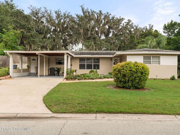 9 S Christmas Hill Road, Titusville, FL 32796