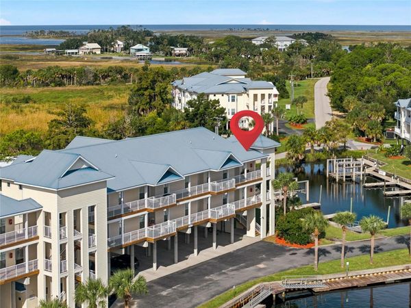 208- 54 SE 910 AVENUE , Unit 208, SUWANNEE, FL 32692