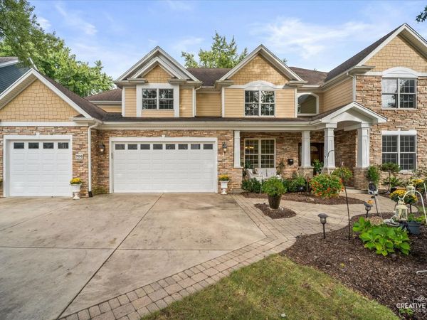 706 Wehrli Drive, Naperville, IL 60540