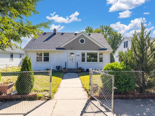 986 Blair Avenue , Saint Paul, MN 55104