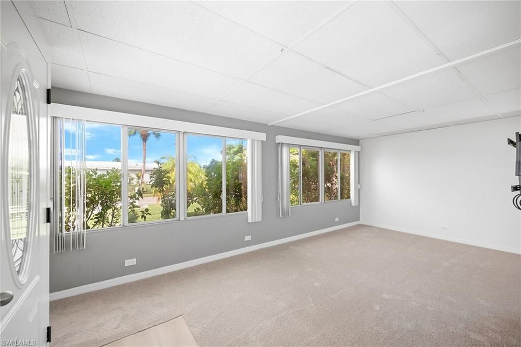 483 Riviera Blvd W, Naples, FL 34112 Photo