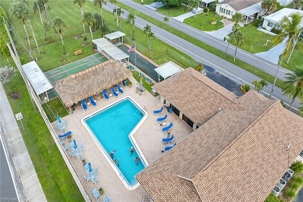 483 Riviera Blvd W, Naples, FL 34112 Photo