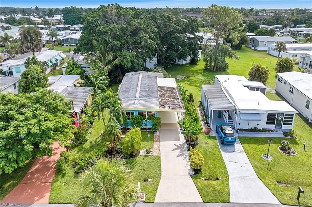 483 Riviera Blvd W, Naples, FL 34112 Photo