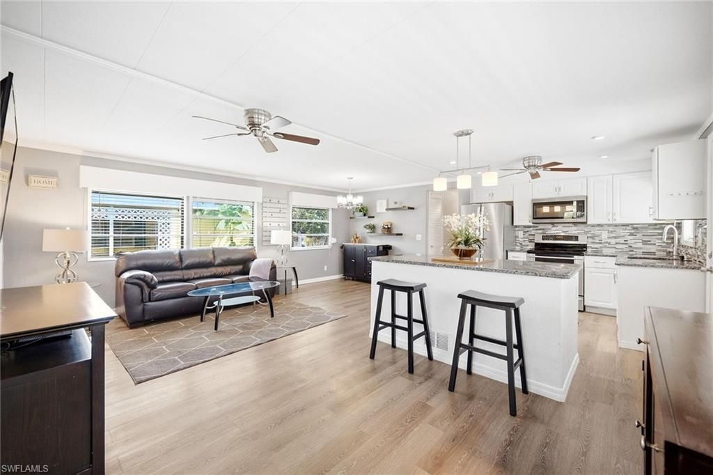 483 Riviera Blvd W, Naples, FL 34112 Photo