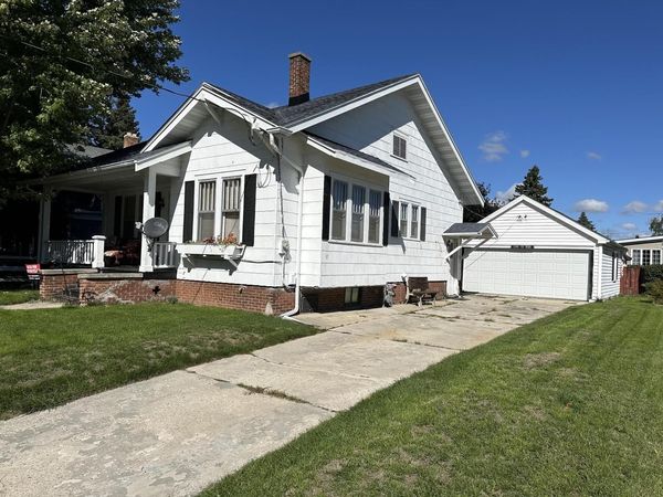 2108 New York AVENUE, Manitowoc, WI 54220