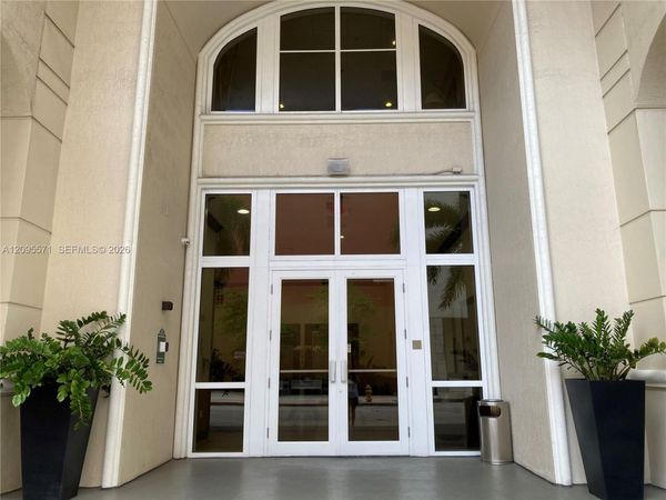 2030 S Douglas Rd, Unit 210, Coral Gables, FL 33134