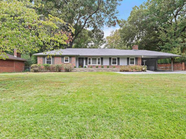 1235 CHERRY RD, Memphis, TN 38117