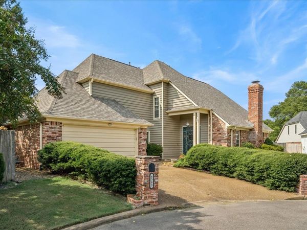 8383 ROCHESTER CV, Germantown, TN 38139