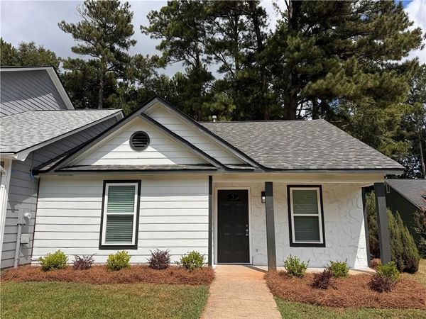 8334 Mountain Pass , Riverdale, GA 30274
