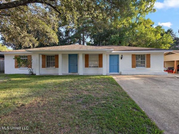 2549 Gina Drive, Pearl, MS 39208