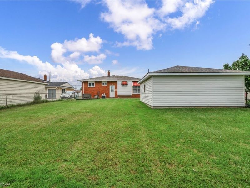 6314 Adair Drive, Brook Park, OH 44142 Photo 10