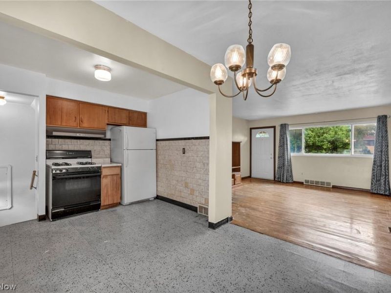 6314 Adair Drive, Brook Park, OH 44142 Photo 19